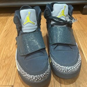 Men Air Jordan size US 12